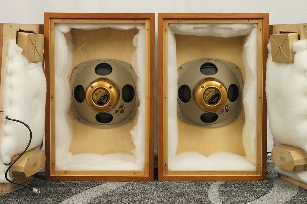 スピーカー TANNOY 組合せ 1台 タンノイ スピーカー TANNOY 組合せ 1台 タンノイ